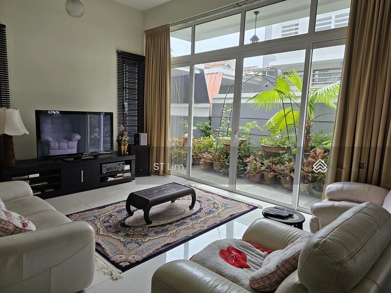 3-storey Semi-D Avalon at E&O Seri Tanjung Pinang in Penang Island - 1
