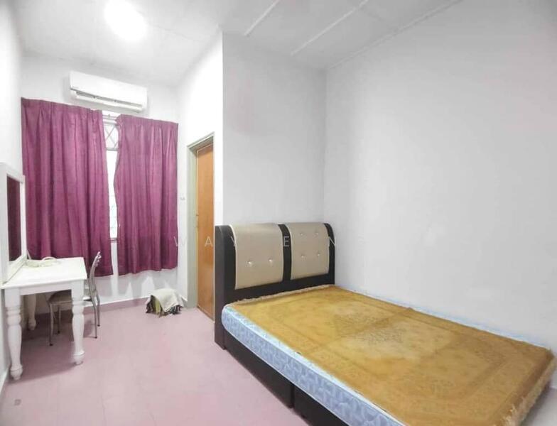 Taman Perling Corner Lot Unit - 2