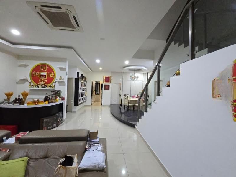 The Gardens @ Polo Park - 4