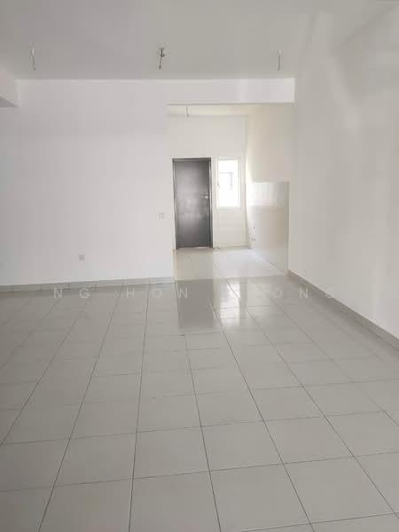 Ellis, Bandar Bukit Raja - 4