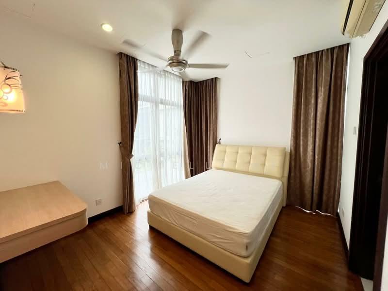 THE STRAITS VIEW RESIDENCES - 2