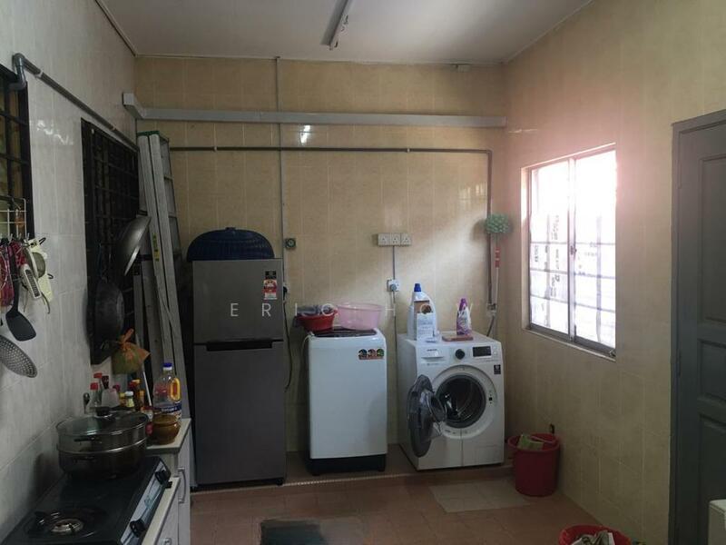 Pusat Bandar Putra Permai - 3