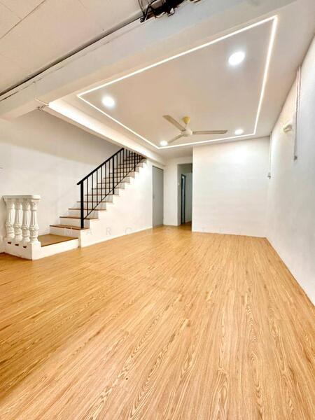 Taman Sri Lalang Ayer Hitam - 1