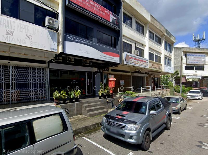 Taman Johor Jaya, Jalan Rosmerah - 2