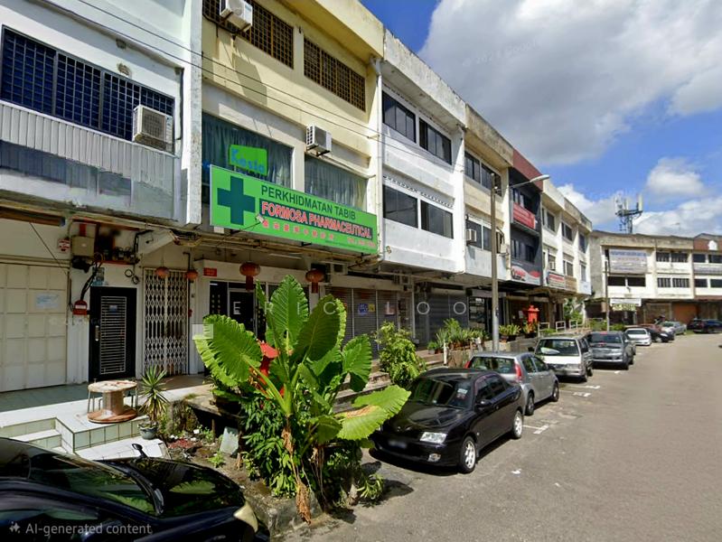Taman Johor Jaya, Jalan Rosmerah - 1