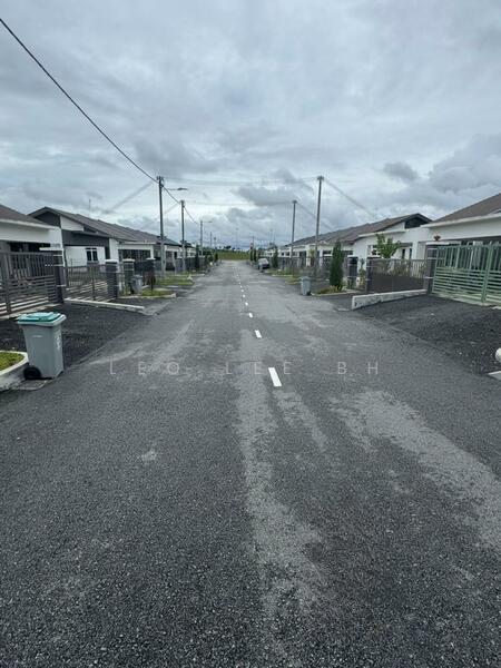 Jalan Puterimas 1/x, Taman Puterimas, 86000 Kluang , Johor. - 2