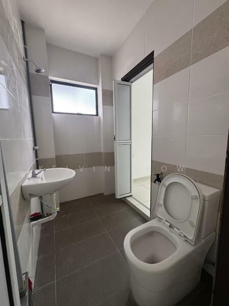 Lahat Waterfront Double Storey Semi D House - 5