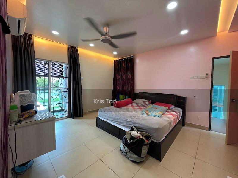 Beringin Avenue - 4