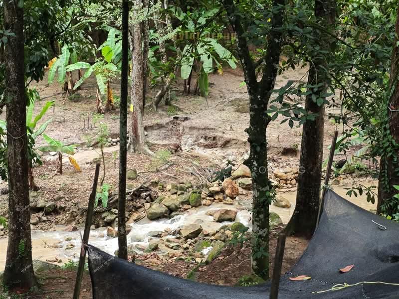 1.9 acre Kamunting Residential Land with Waterfall | Near Town area | Perak RM 14.95 psf - 2