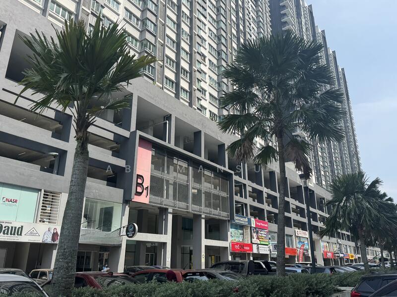 Savanna Lifestyle Shops Southville City - 2