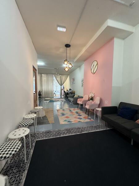 Savanna Lifestyle Shops Southville City - 5