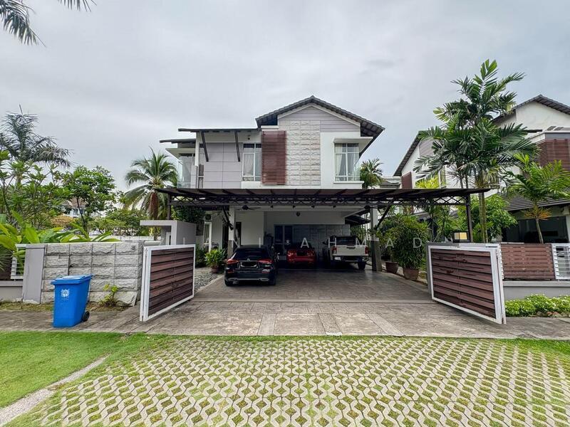 HARGA JACKPOT Bungalow Corner Laman Seri, Shah Alam - 1