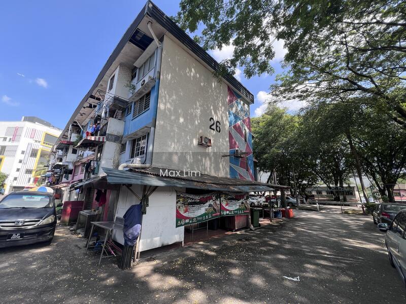 PKNS Flat Seksyen 16 - 2