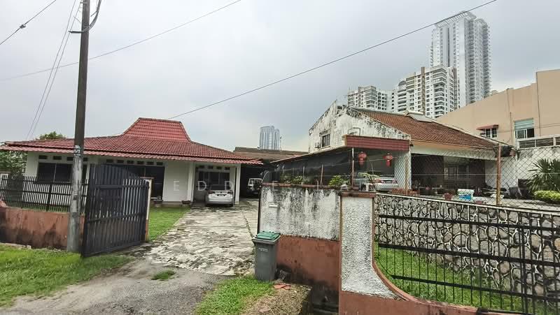 Taman Century - 2
