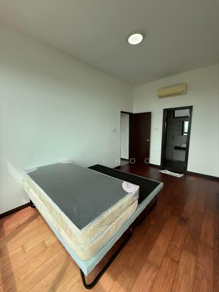 Molek Regency - 4