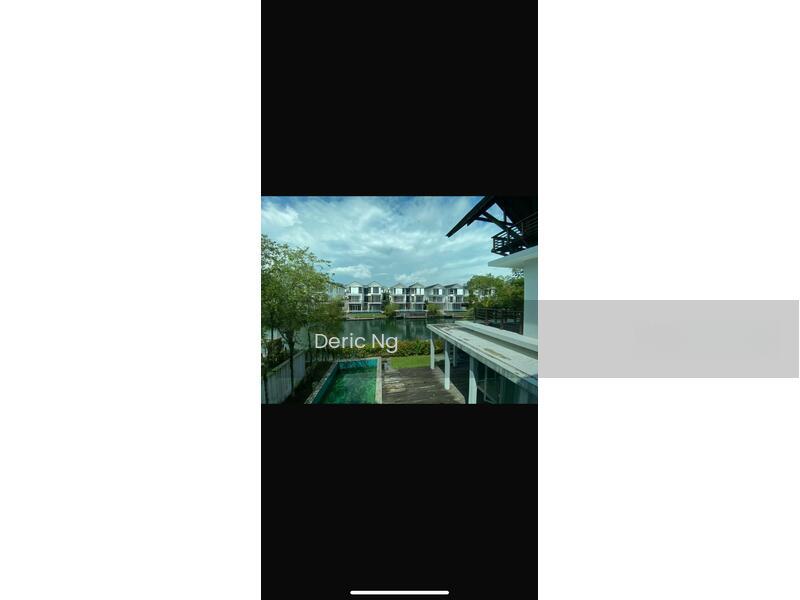 Emerald Bay @ Puteri Harbour - 4