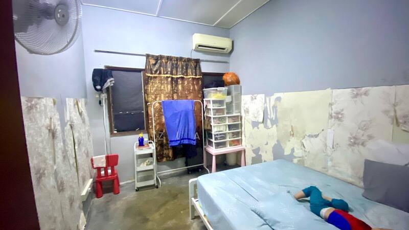 Taman Sri Muda - 4