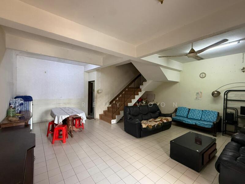 Taman Johor Jaya - 1