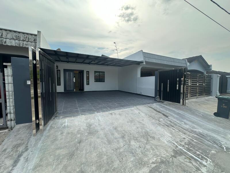 Taman Johor Jaya - 2