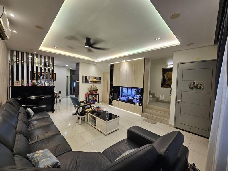 Bandar Dato Onn 15 - 1