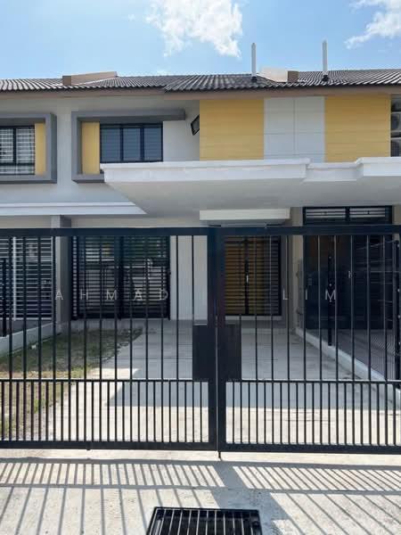 Bandar Mahkota Banting - 1