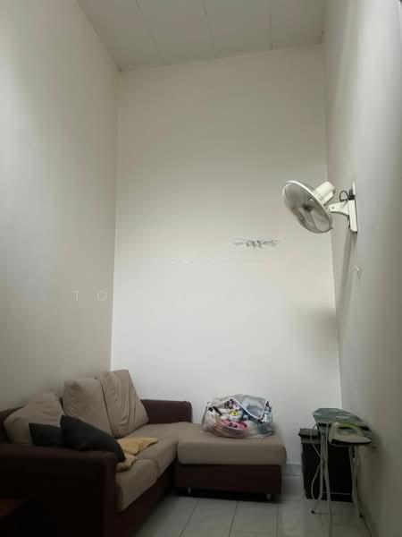 Taman Puncak Jalil - 4