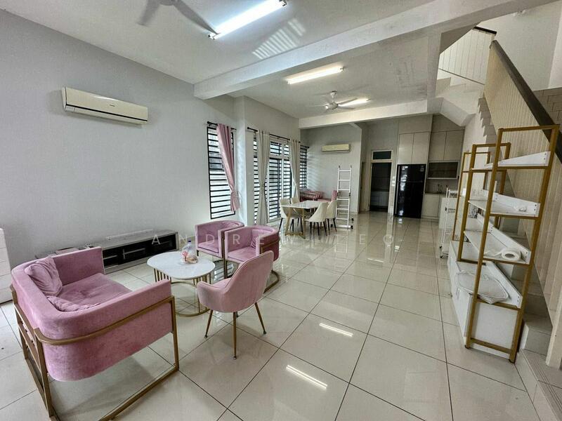 Nusa Sentral Nusas Sentrals - 4