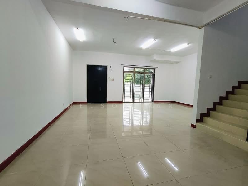 Taman Kempas Utama - 3