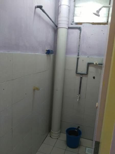 Lestari Apartment - 4