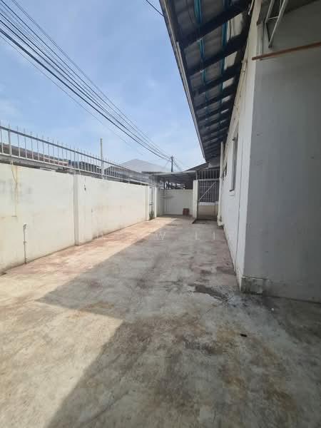 Jalan masjid negeri , Taman greenlane - 3