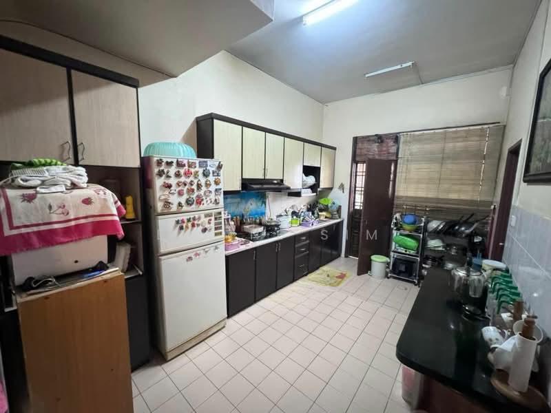 ๐๐๐ง๐๐๐ซ ๐๐ฎ๐ญ๐ซ๐ ๐๐๐ฅ๐๐ง ๐๐๐ซ๐ฉ๐๐ญ๐ข @ ๐๐ฎ๐ฅ๐๐ข - 4