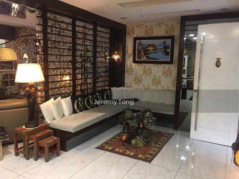 Beautiful 4 Storey Semi-D in Gated and Guarded Neighbourhood - 2