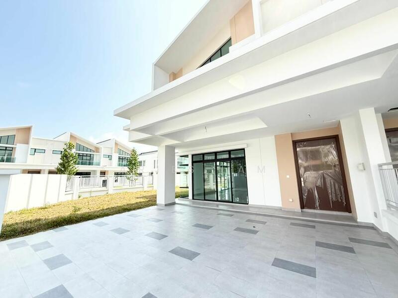 Horizon Hills Corner Lot - 3