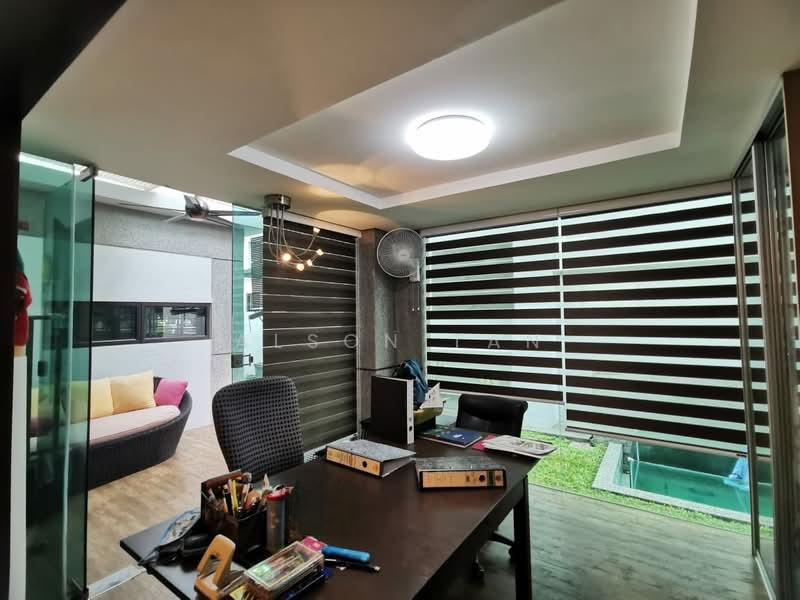 Royale Palms - 5