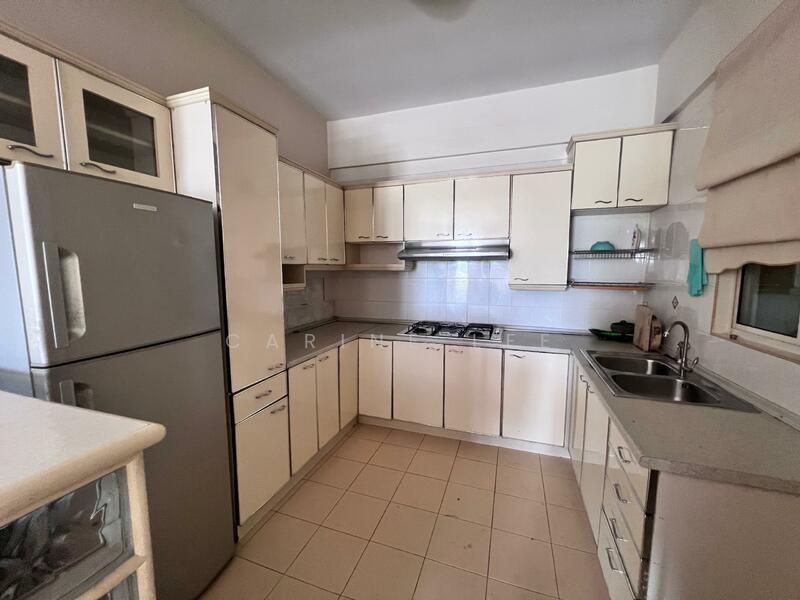 Gold Coast Resort Condominium - 2