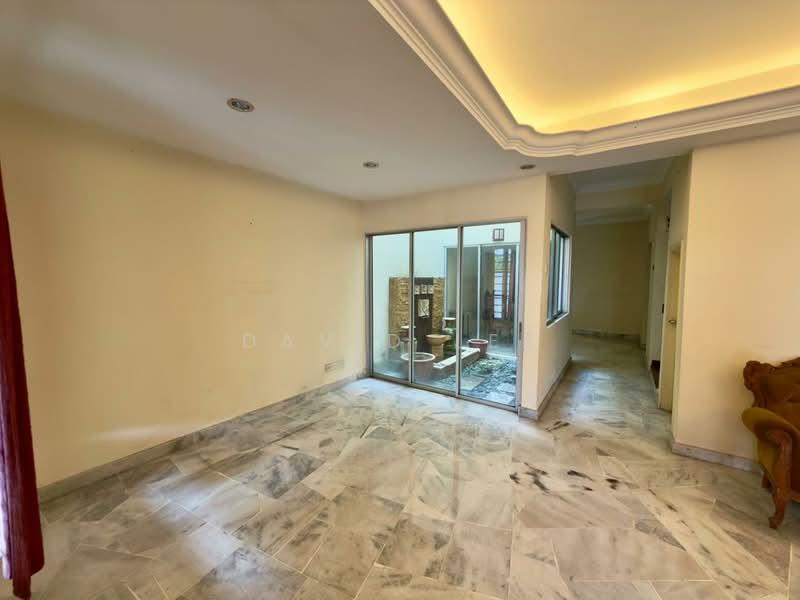 Desa 7, Bandar Country Homes, Rawang - 2
