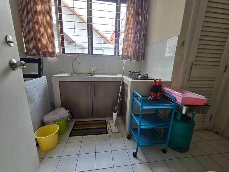 Surian Condominium - 4