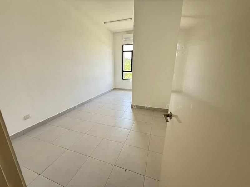 Ixora Residences @ Bandar Seri Coalfields - 2