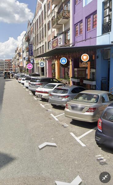 Kulai Bandar Indahpura Jalan Kenanga 29/6 - 5