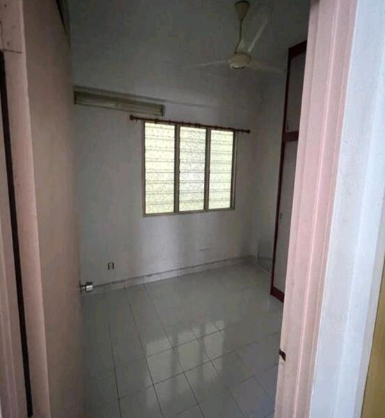 Prisma Perdana - 4