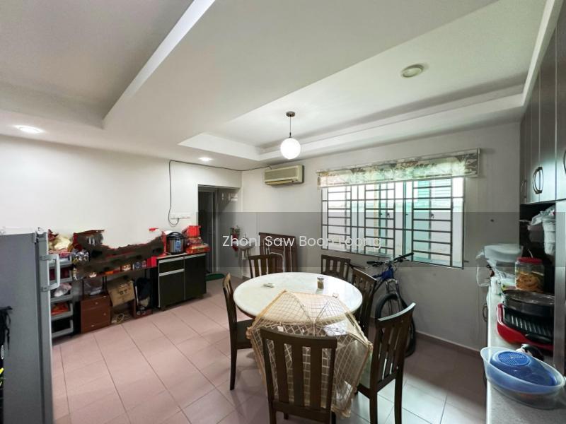 Bungalow Lorong Kenari - 2