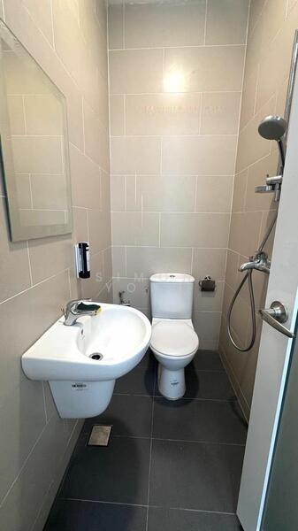 Se7en @ Thompson Residences - 2
