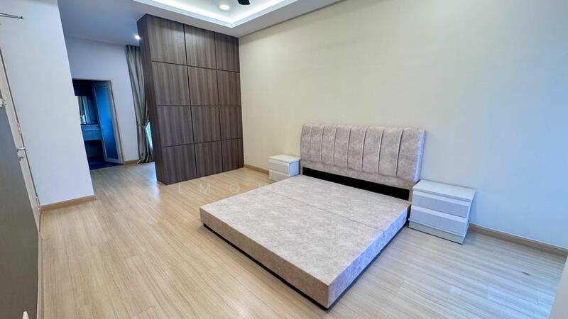 Se7en @ Thompson Residences - 5