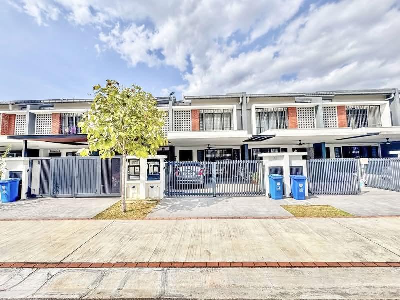 Elmina Green Three - 3