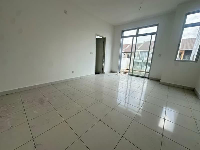Meridin East - 3