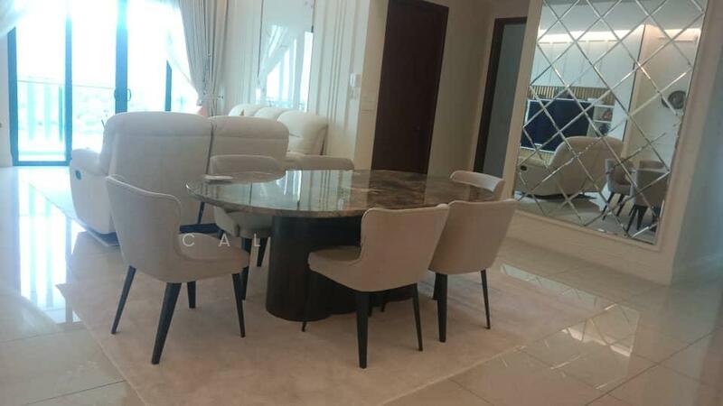 Queens Residences Q2 @ Queens Waterfront - 2