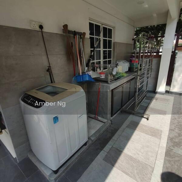 Terrace house at Medan Idaman - 3