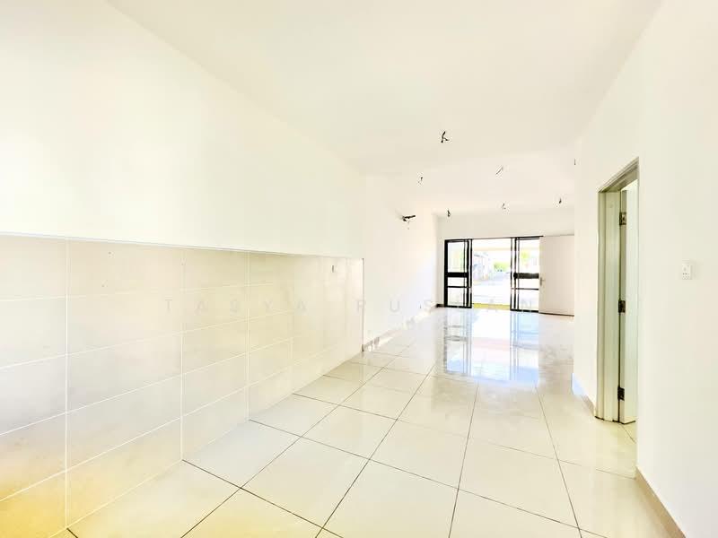 Mawar Indah @ Kota Seriemas - 5