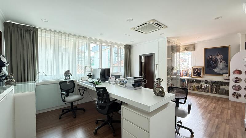 Beverly Heights - 4