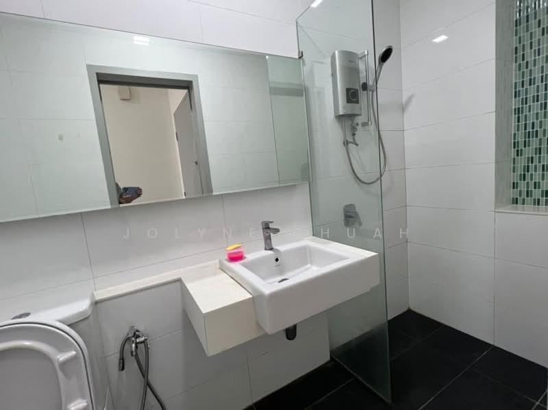 Residential Suites @ HighPark - 3